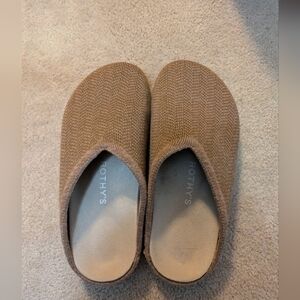 Rothy's the casual clog